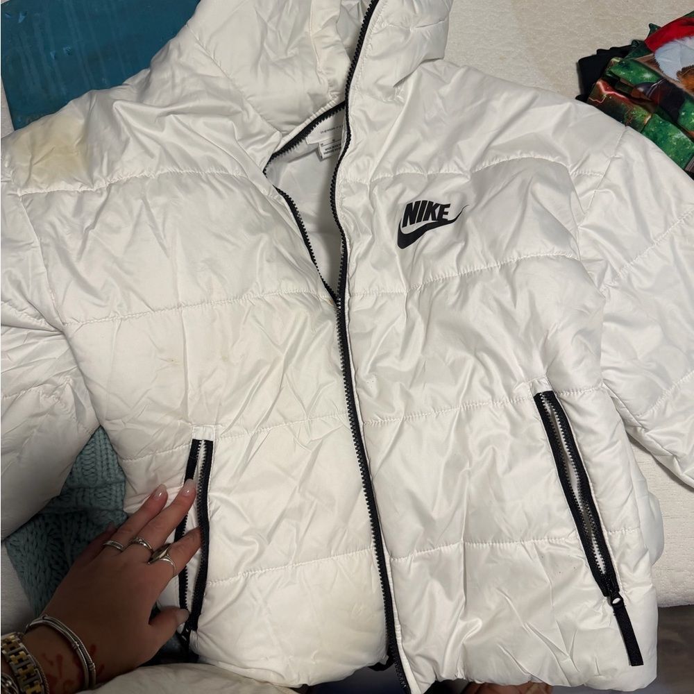 Nike Women's Puffer Jacket in White with Black Accents